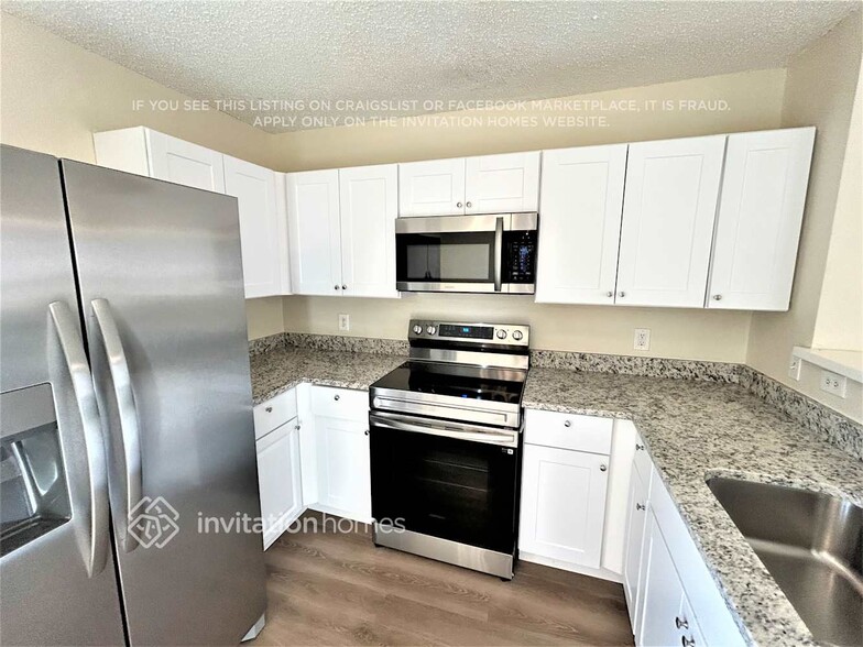 Building Photo - 1512 Clemson Dr