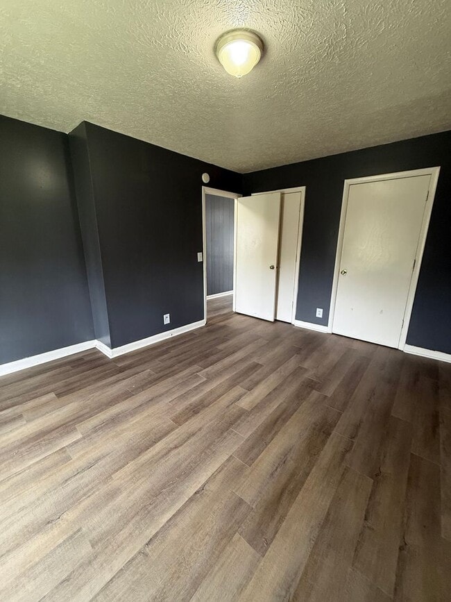 Building Photo - 2 Bedroom, 1 Bathroom Duplex in Gallatin! MOVE IN SPECIAL: FIRST FULL MONTHS RENT FREE!!