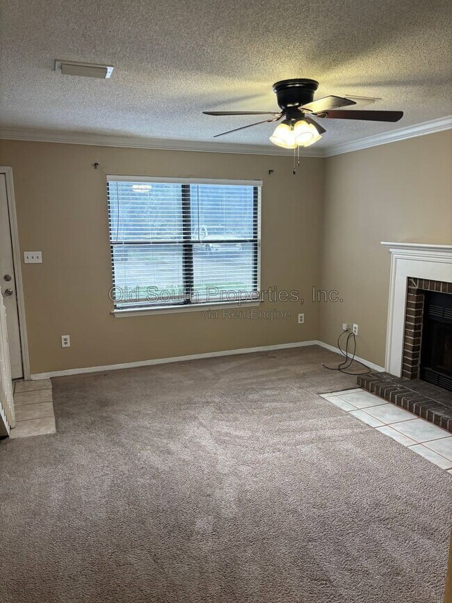 Building Photo - 6427 Lanier Dr