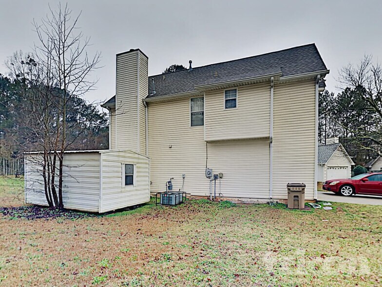 Building Photo - 641 Delay Way