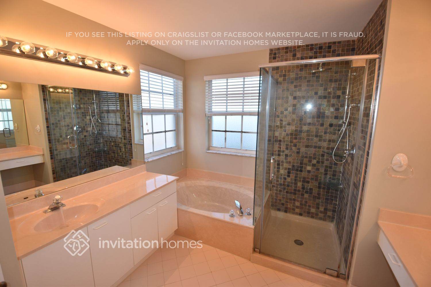 Building Photo - 6151 Branchwood Dr