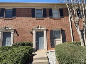 Building Photo - 2902 Webb Bridge Rd