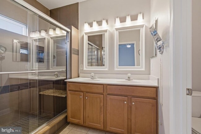 Building Photo - 11657 Leesborough Cir