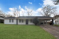 Building Photo - 319 Eastwood Ave