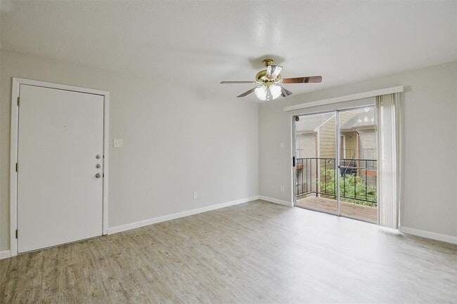 Building Photo - 12955 Woodforest Blvd