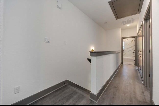 Building Photo - 8018 Attwater St