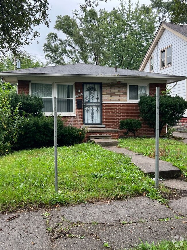 Building Photo - 3 Bedroom 1 Bath - $1200