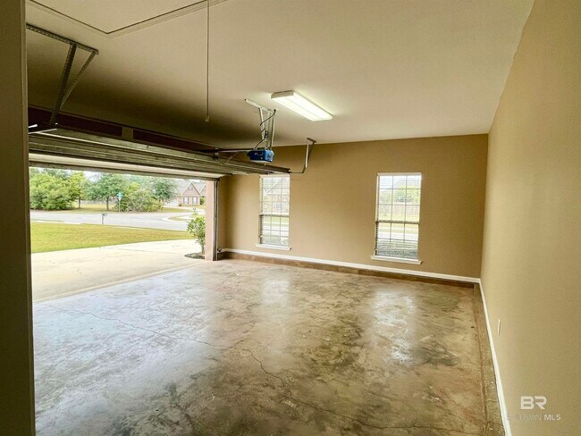 Building Photo - 24211 Limerick Ln