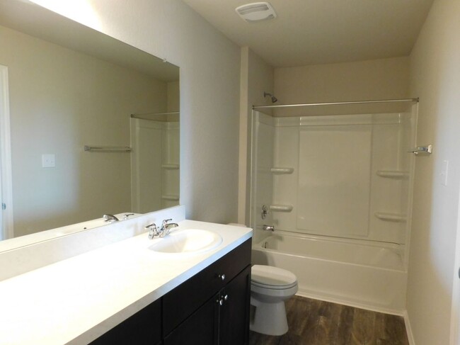 Building Photo - 9728 Marbach Brk