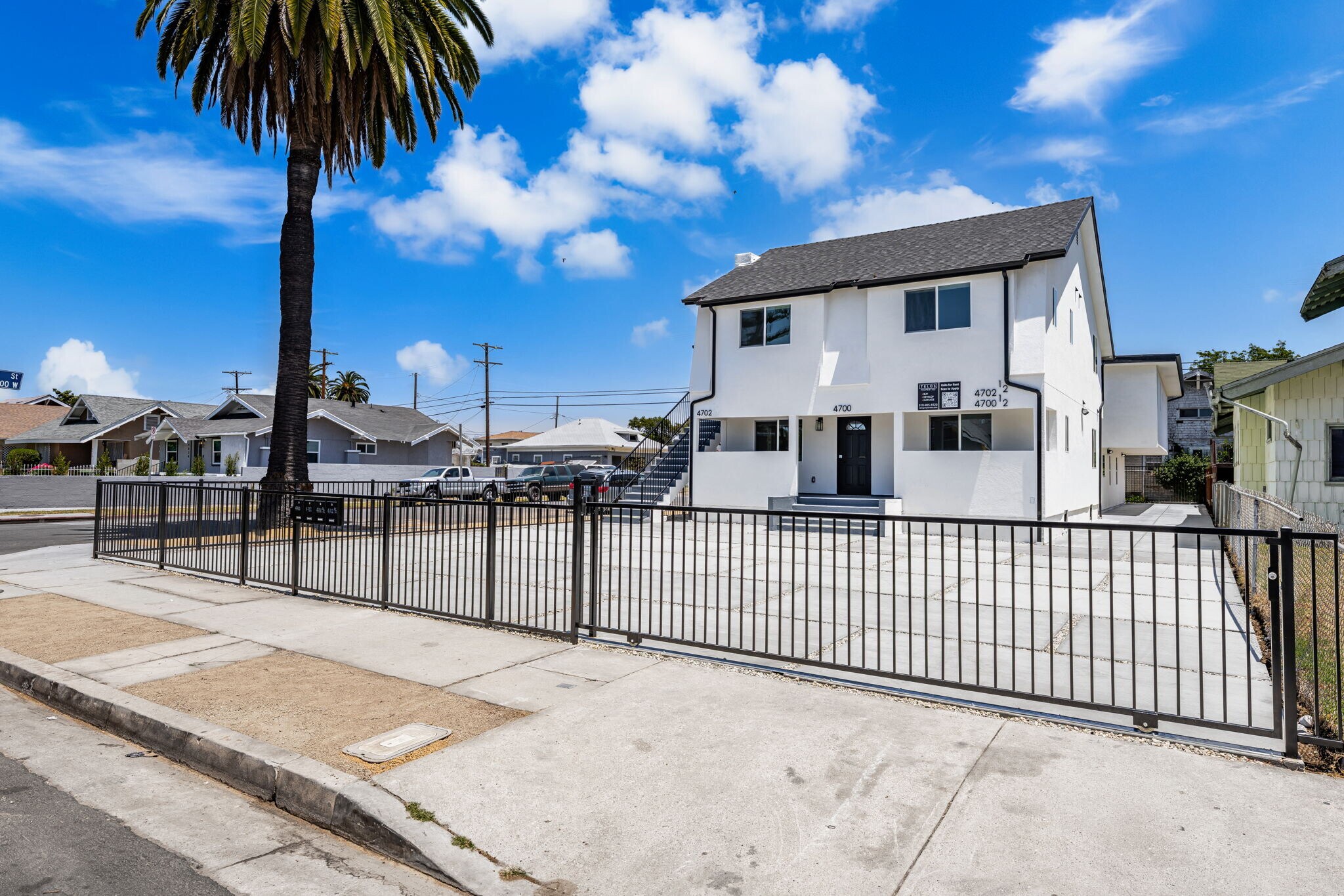 Building Photo - 4700 S Gramercy Pl