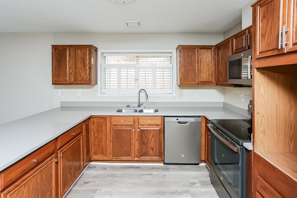 Building Photo - 4813 Cable Dr
