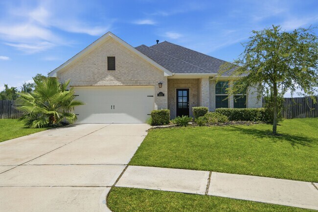 Building Photo - 8303 Divot Trce