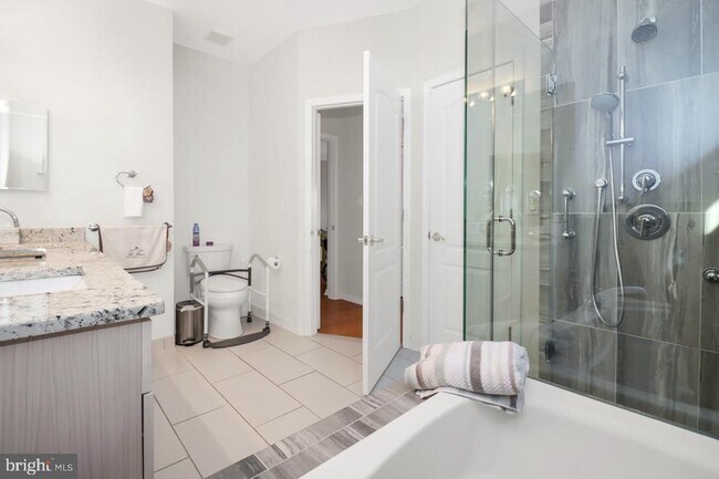 Building Photo - 41 Cardinal Flower Ln