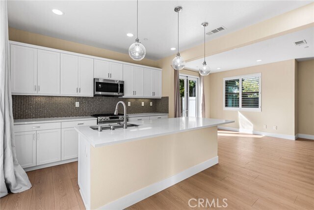 Building Photo - 102 Marisol St