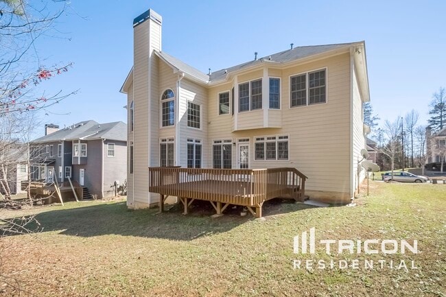 Building Photo - 3530 Renaissance Cir