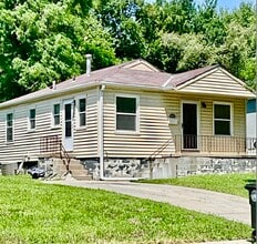 Building Photo - 4018 N 42nd St