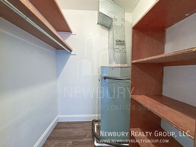 Building Photo - 108 St Andrews Dr