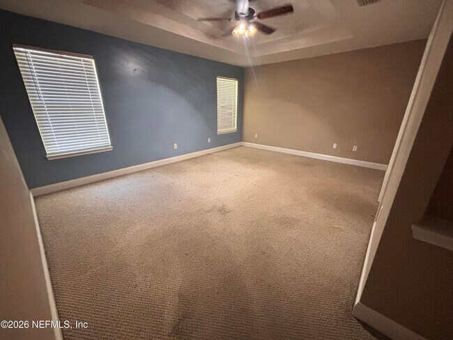 Building Photo - 14160 Fish Eagle Dr E