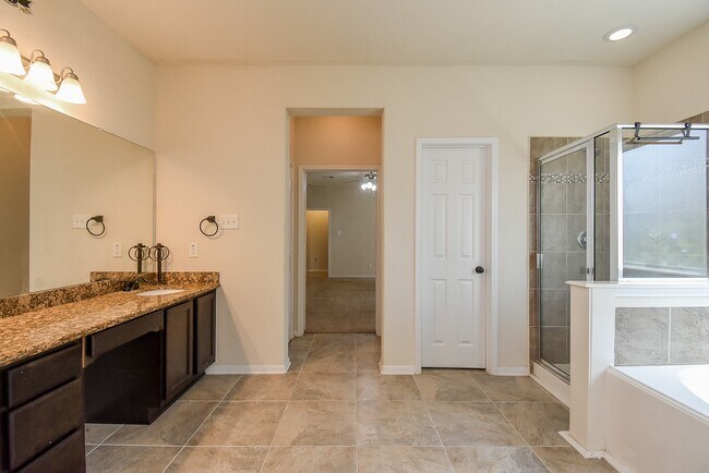 Building Photo - 20810 Fair Walnut Way