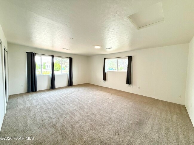 Building Photo - 4558 N Miner Rd