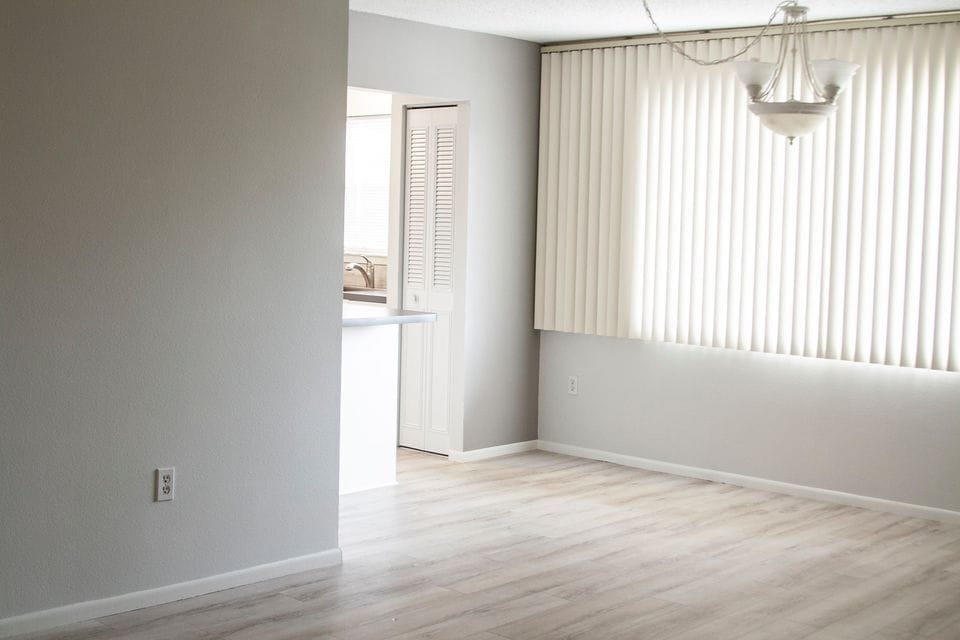 Building Photo - 4210 Ironwood Cir