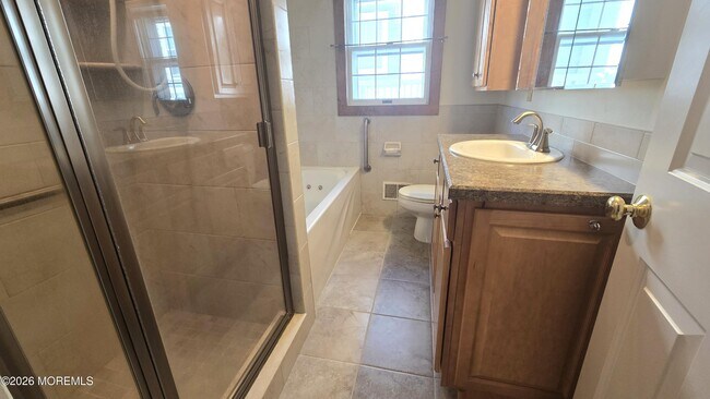 Building Photo - 207 Bay Blvd