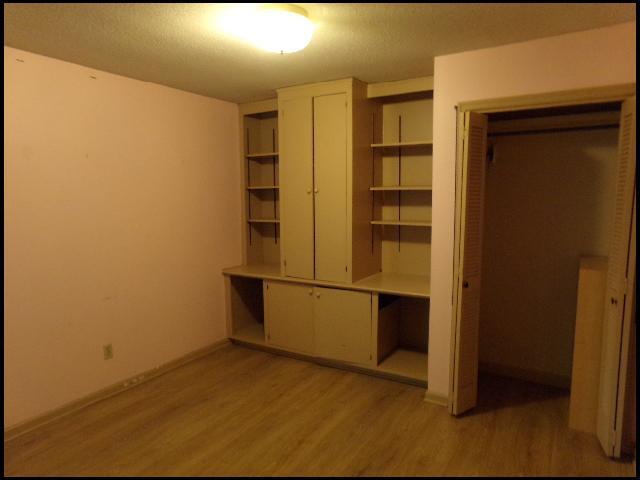 Building Photo - 14 Woodlore Cir