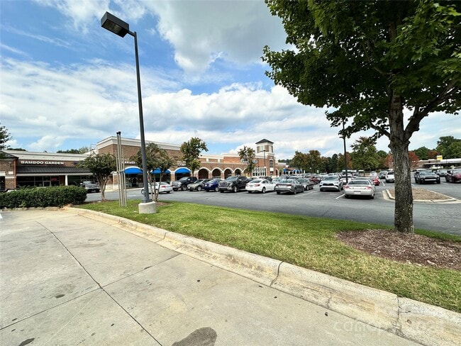 Building Photo - 11026 Pagebrook Ln