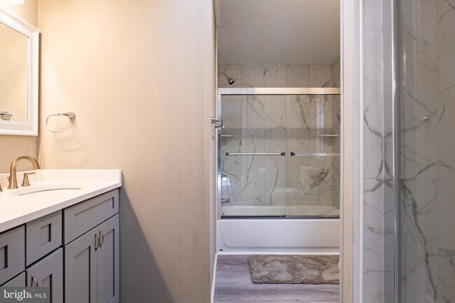 Building Photo - 6721 Timberbrook Ln