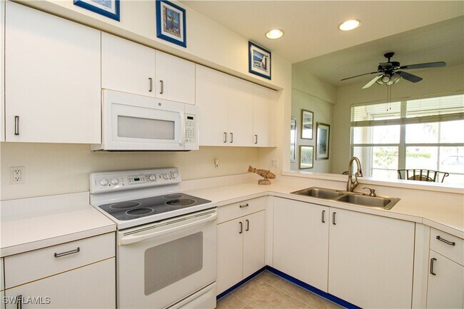 Building Photo - 317 Sunrise Cay