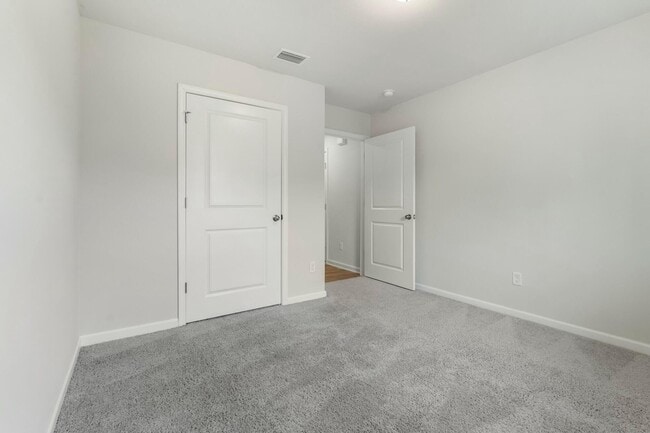 Building Photo - 610 Riverwalk Cir