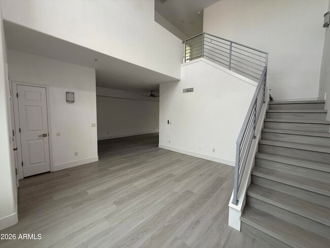 Building Photo - 12820 N Mountainside Dr