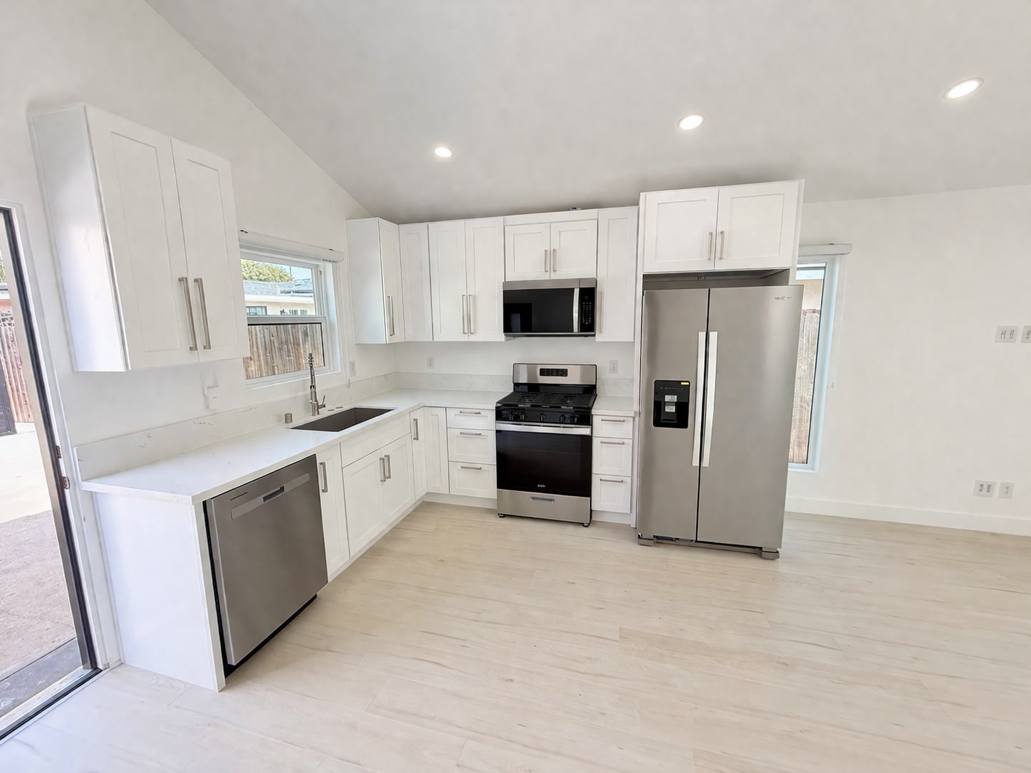 Building Photo - 19146 Chase St