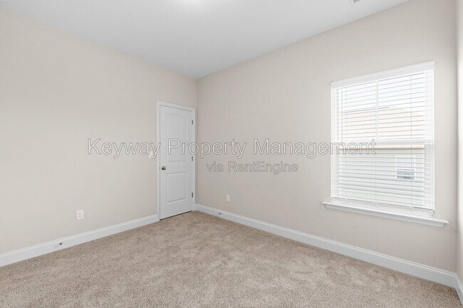 Building Photo - 3876 Harper-Franklin Ave