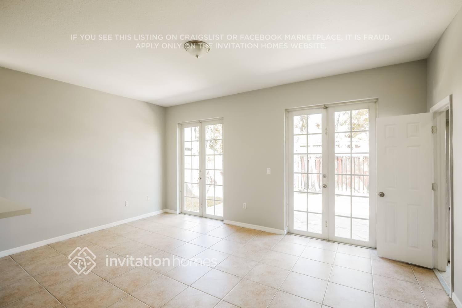 Building Photo - 9741 SW 161st Pl