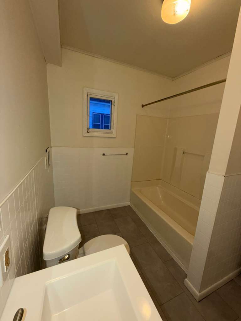 Building Photo - 18 Marvin Ave