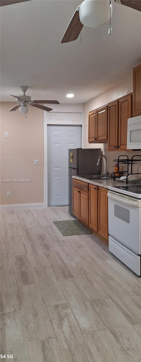 Building Photo - 4199 NW 52nd Ave