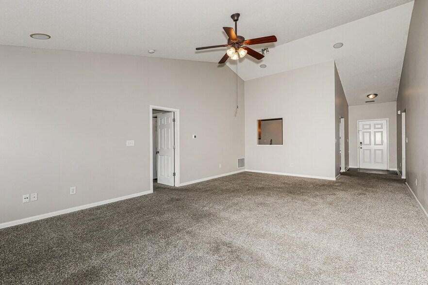 Building Photo - 9671 Jackson Way