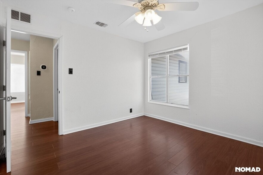 Building Photo - 254 Freiling