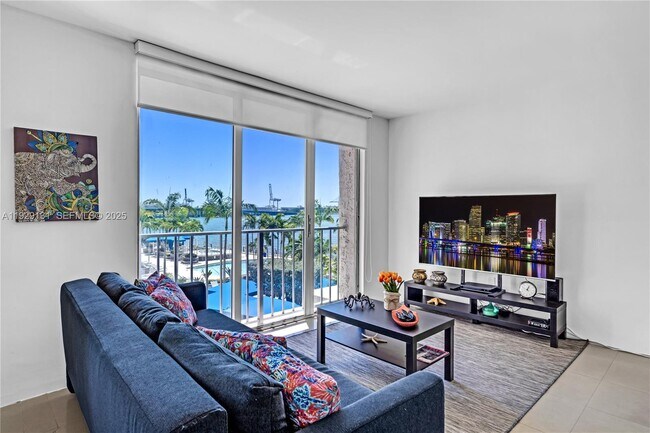 Building Photo - 800 West Ave