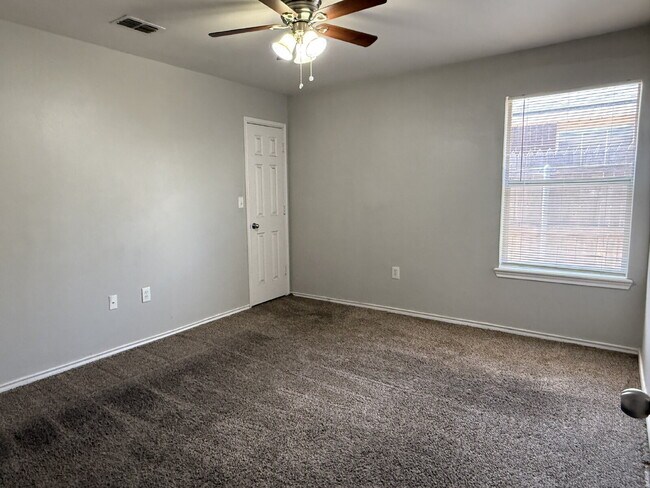 Building Photo - Three bedrooms. Three bathrooms. Zero compromises!