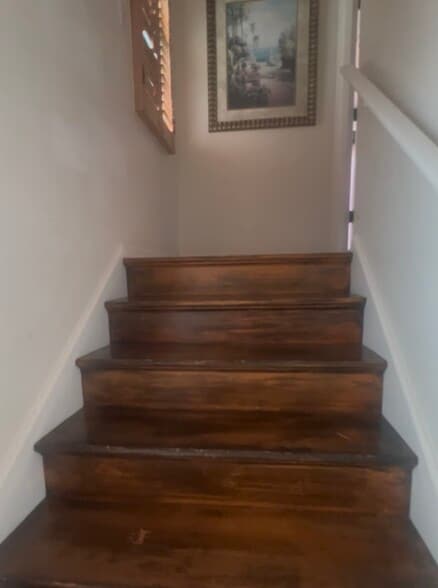 Building Photo - 513 55th Ave