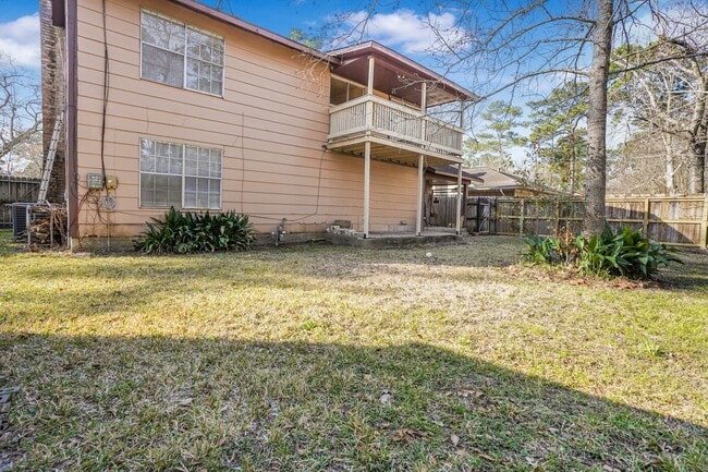 Building Photo - 2019 Lake Creek Dr