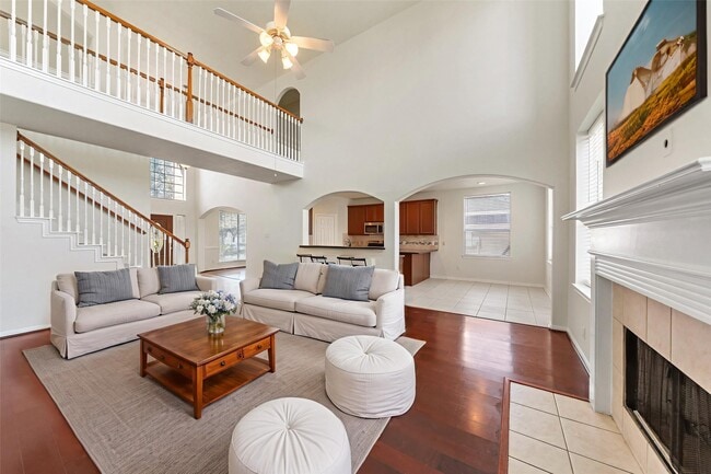 Building Photo - 14213 Stone Bluff Ln