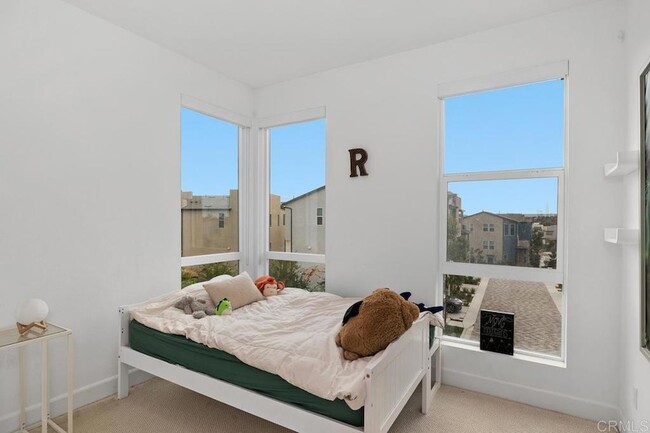 Building Photo - 8177 Rose Quartz Cir