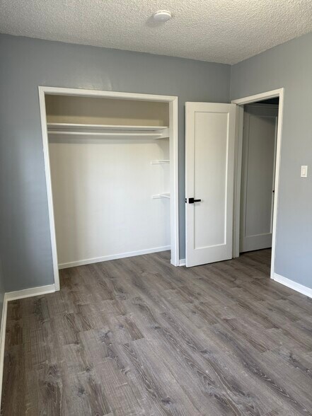 Building Photo - 11458 Albers St