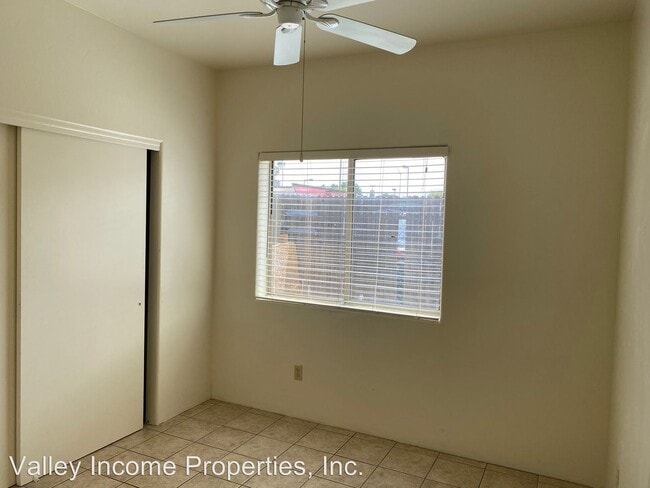 Building Photo - 5330 E Bellevue St