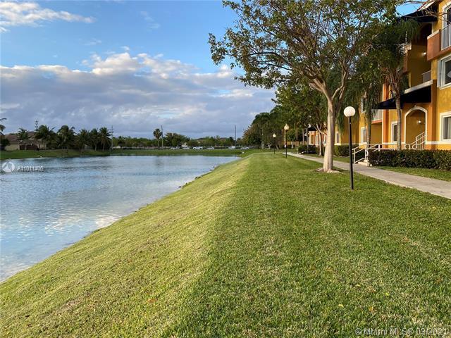 Building Photo - 20950 SW 87th Ave