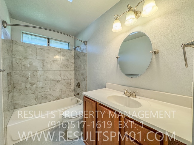 Building Photo - 4 Bedroom Rocklin Beauty. Pet Friendly
