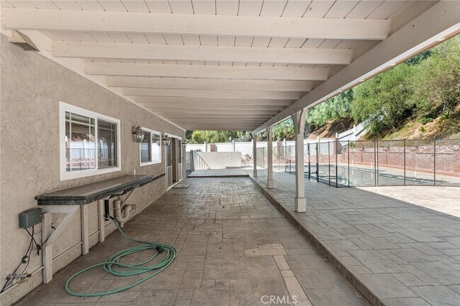 Building Photo - 27045 Esward Dr